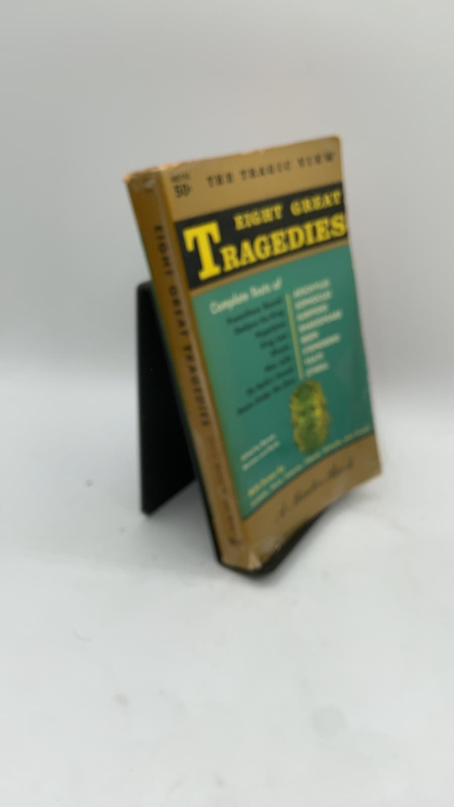 Eight Great Tragedies by Sylvan Barnet, Morton Berman, and William Burto (Editors) - front cover