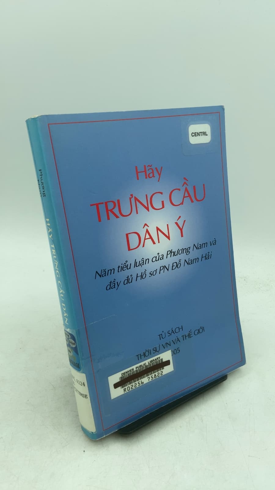 Hãy Trưng Cầu Dân Ý (Let's Have a Referendum) by Đỗ Nam Hải - front cover