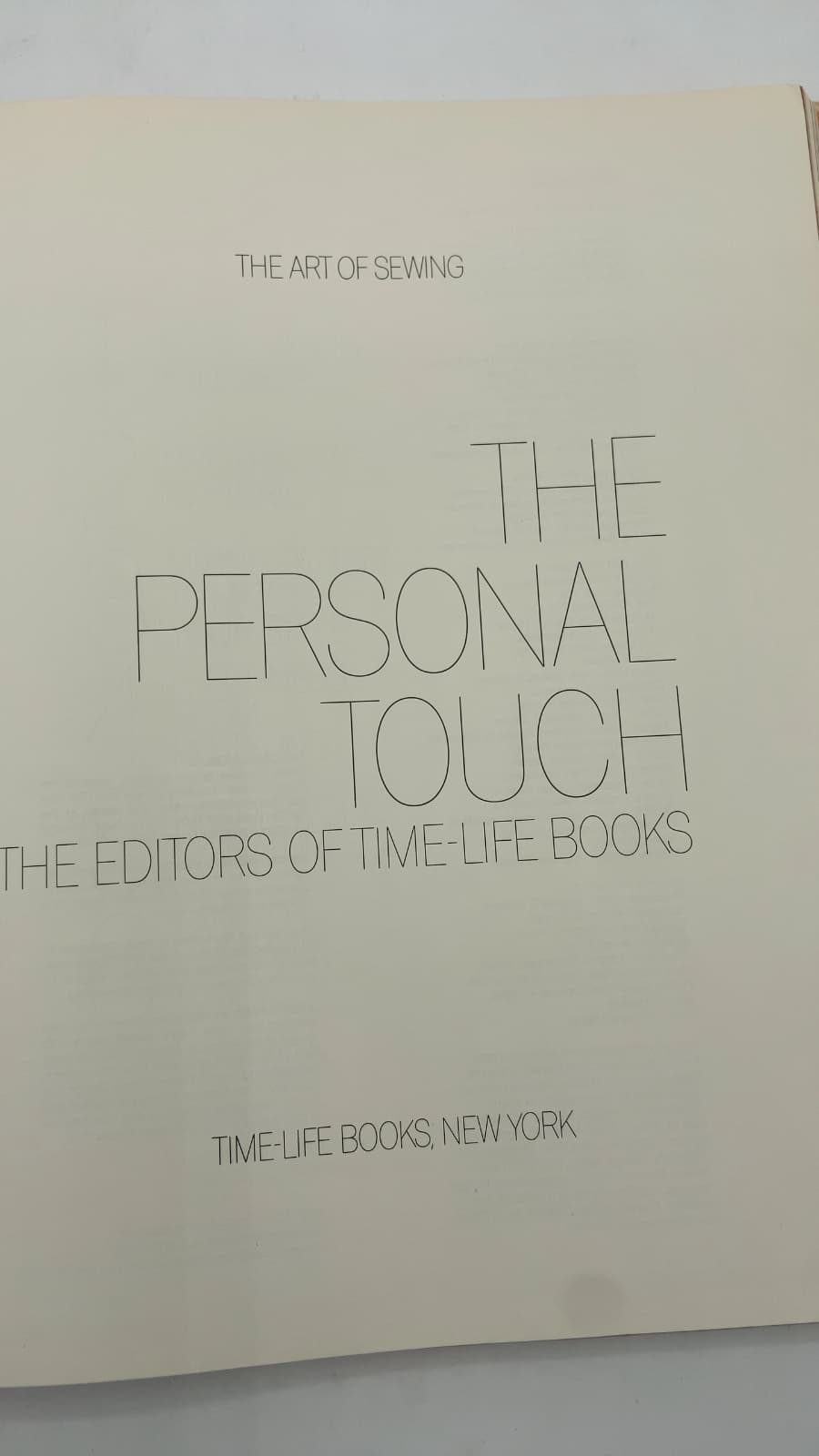 The Personal Touch (The Art of Sewing) by The Editors of Time-Life Books - title page