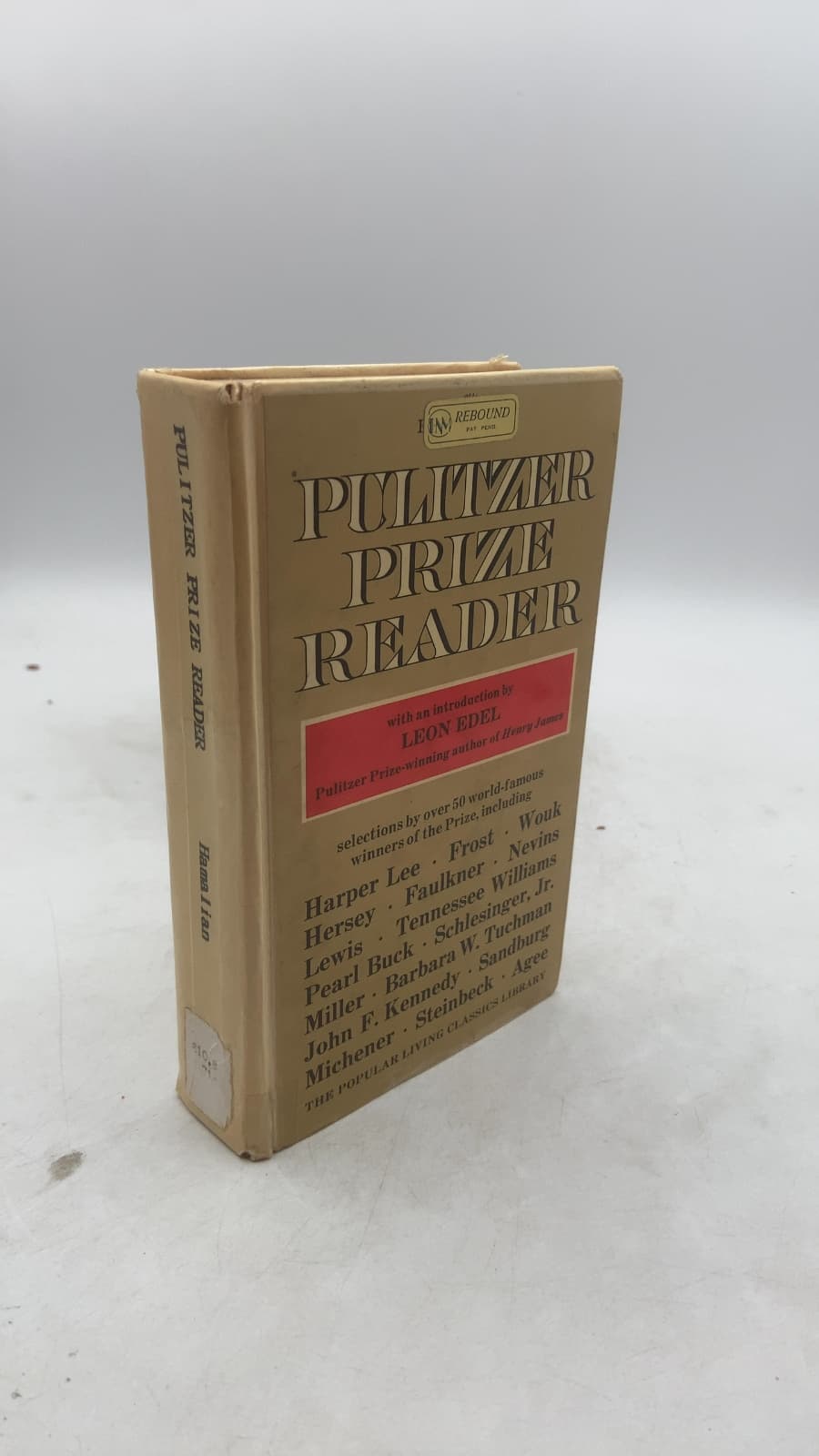 Pulitzer Prize Reader by Leo Hamalian and Edmond L. Volpe - front cover