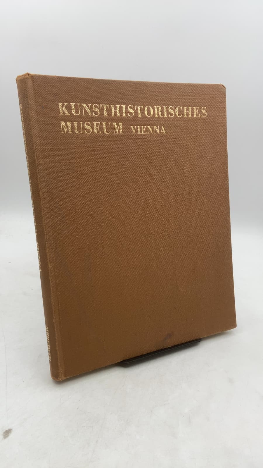 The Picture Gallery in the Kunsthistorisches Museum Vienna by Günter Heinz - front cover