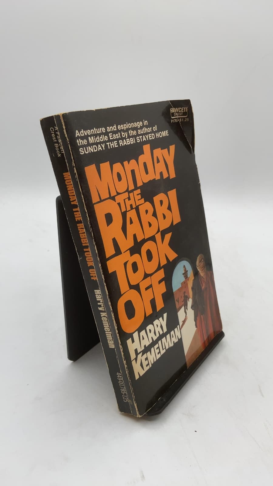 Monday the Rabbi Took Off by Harry Kemelman - front cover