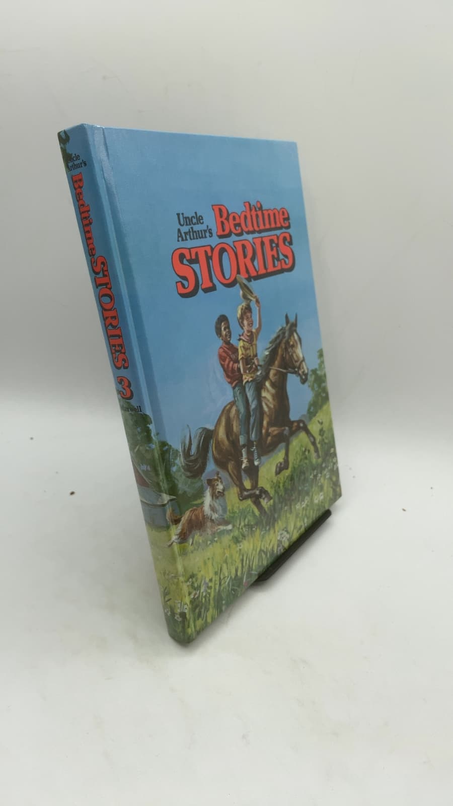 Uncle Arthur's Bedtime Stories, Volume Three by Arthur S. Maxwell - front cover