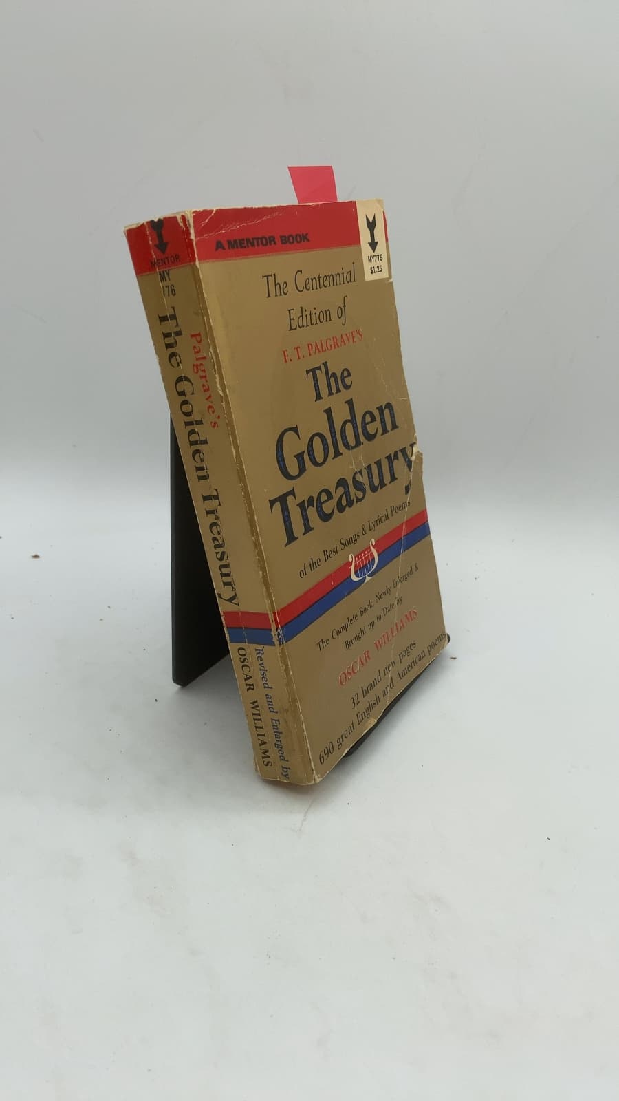 The Golden Treasury of the Best Songs and Lyrical Poems by F. T. Palgrave, revised by Oscar Williams - front cover