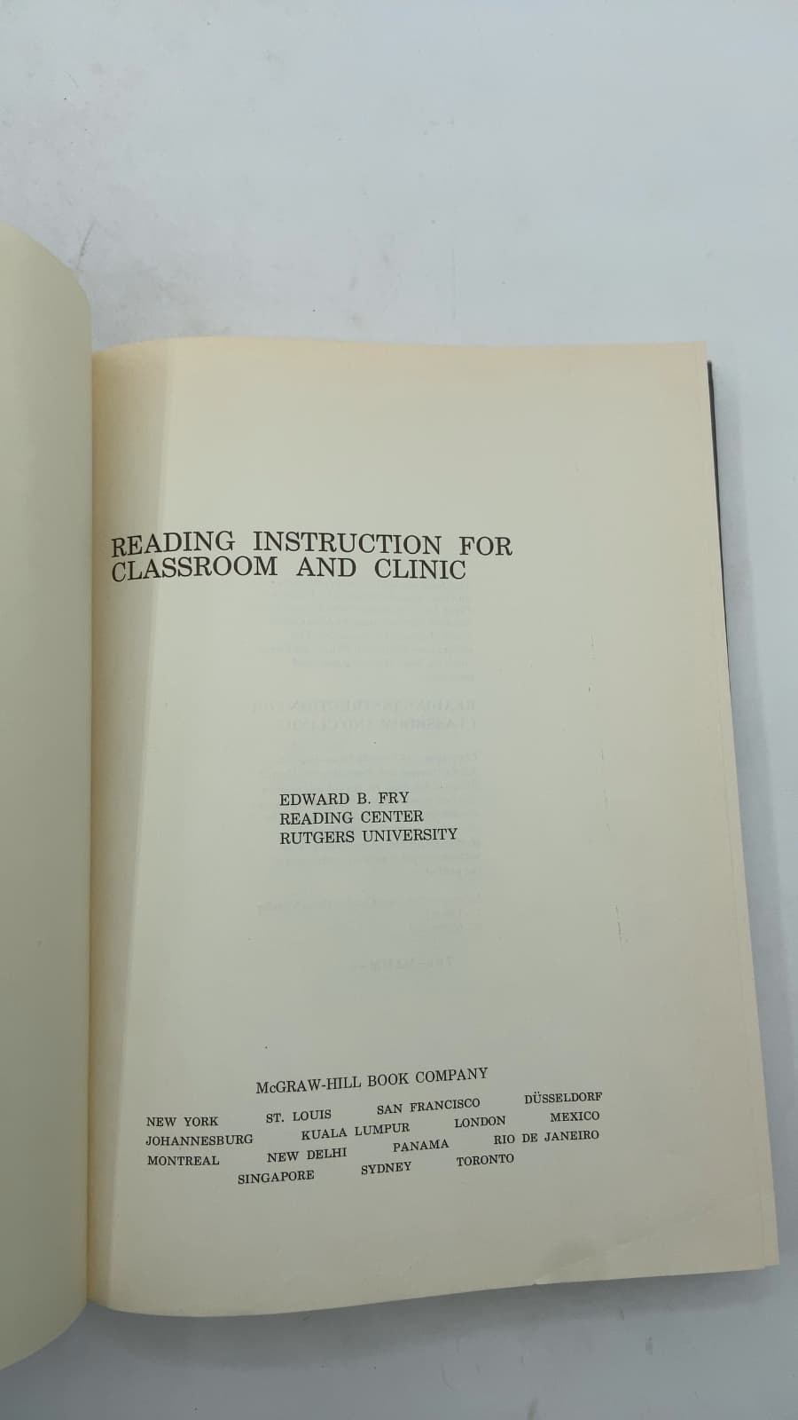 Reading Instruction for Classroom and Clinic by Edward B. Fry - title page