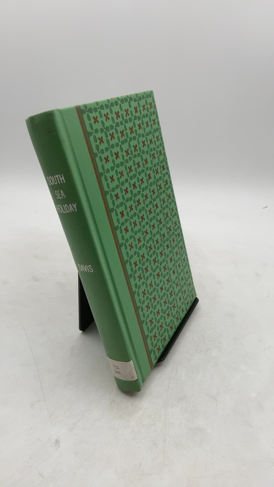 South Sea Holiday by Lydia Davis - front cover