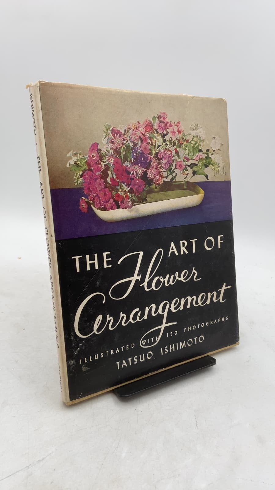 The Art of Flower Arrangement by Tatsuo Ishimoto - front cover