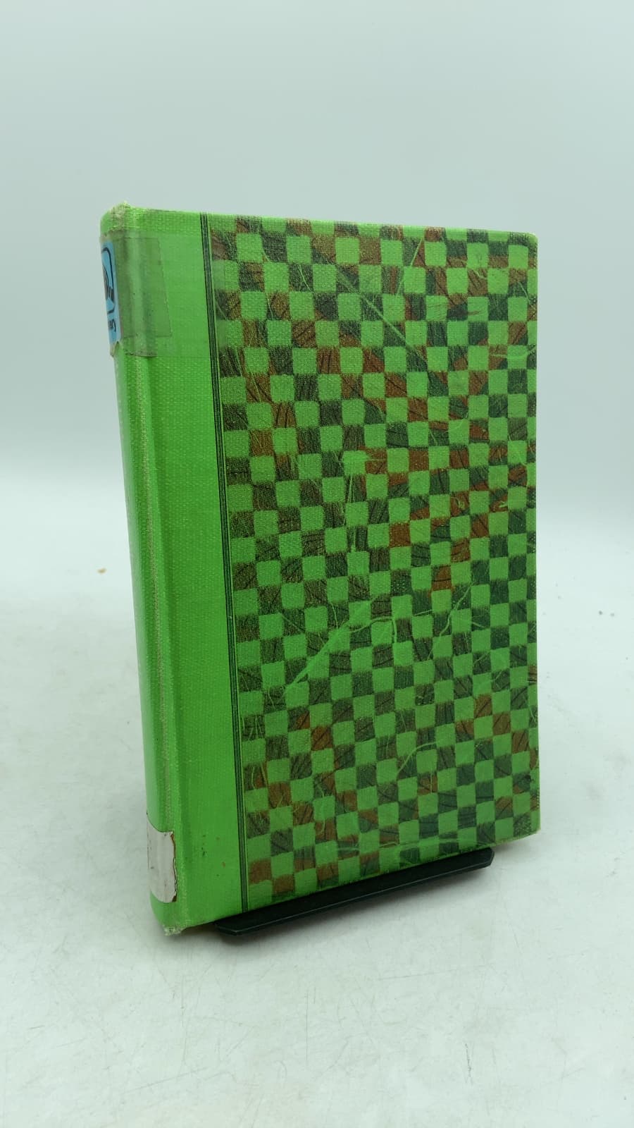 Robin Kane: The Mystery of the Phantom by Eileen Hill - front cover
