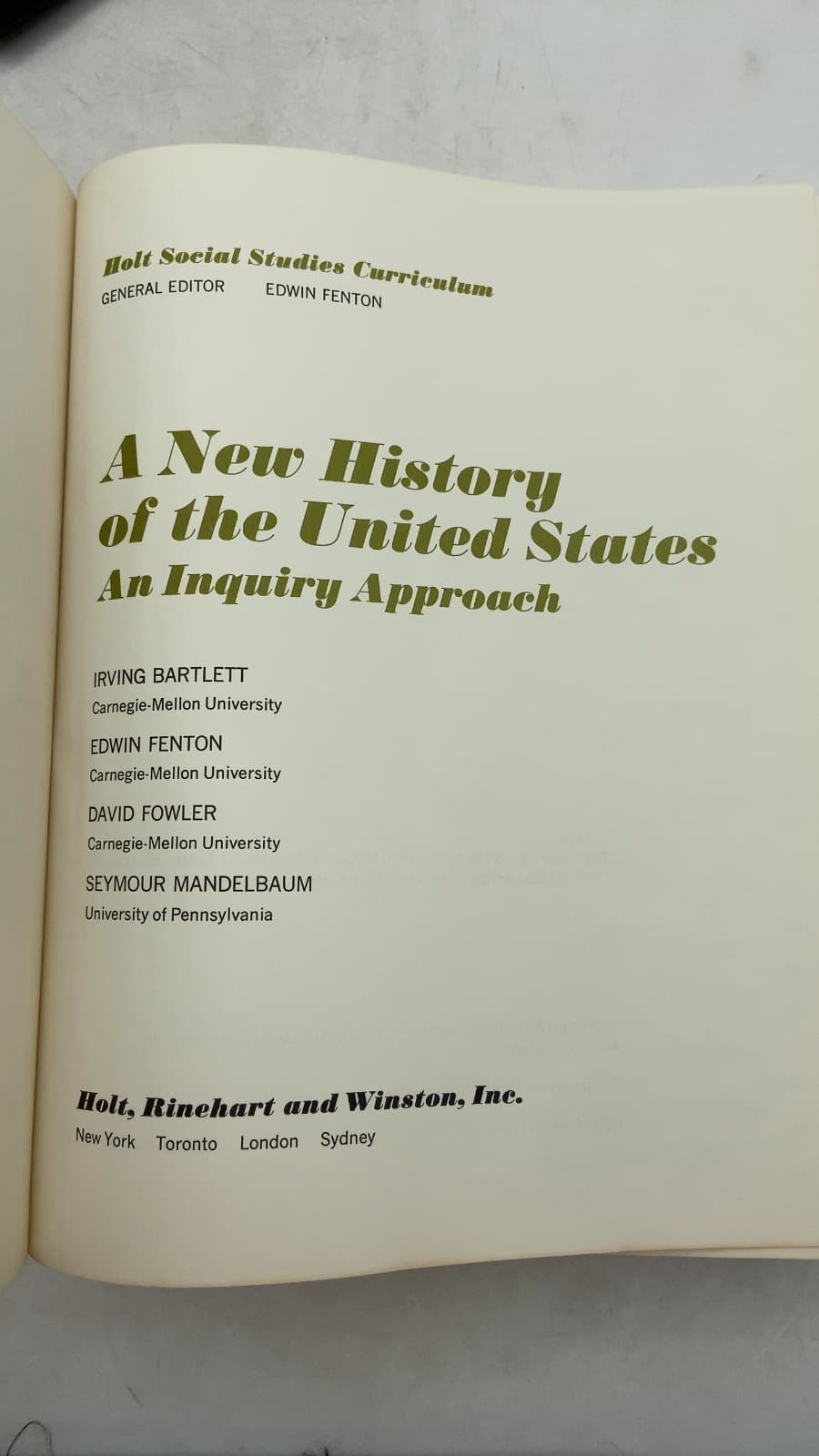 A New History of the United States: An Inquiry Approach by Irving Bartlett, Edwin Fenton, David Fowler, Seymour Mandelbaum - title page
