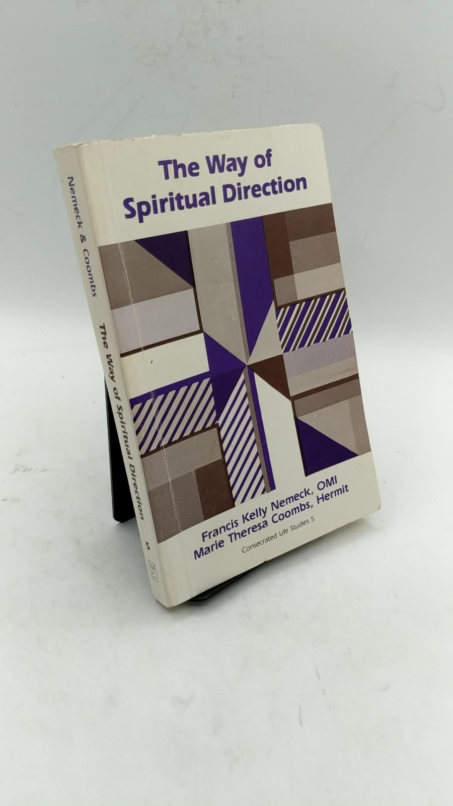 The Way of Spiritual Direction by Francis Kelly Nemeck, O.M.I. and Marie Theresa Coombs, Hermit - front cover