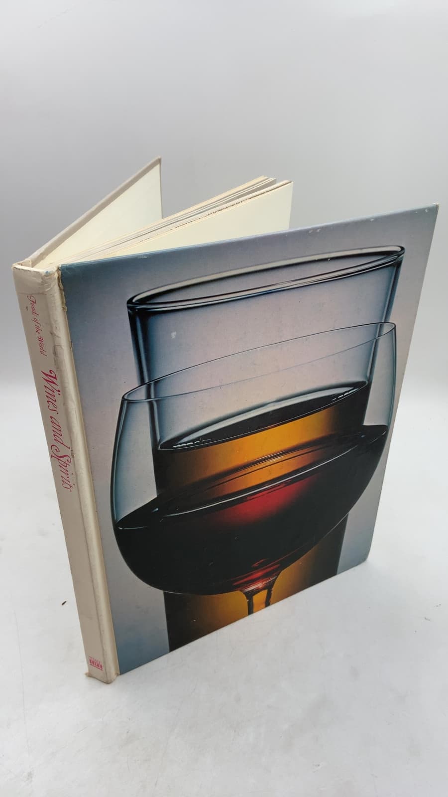 Wines and Spirits by Alec Waugh and the Editors of Time-Life Books - front cover