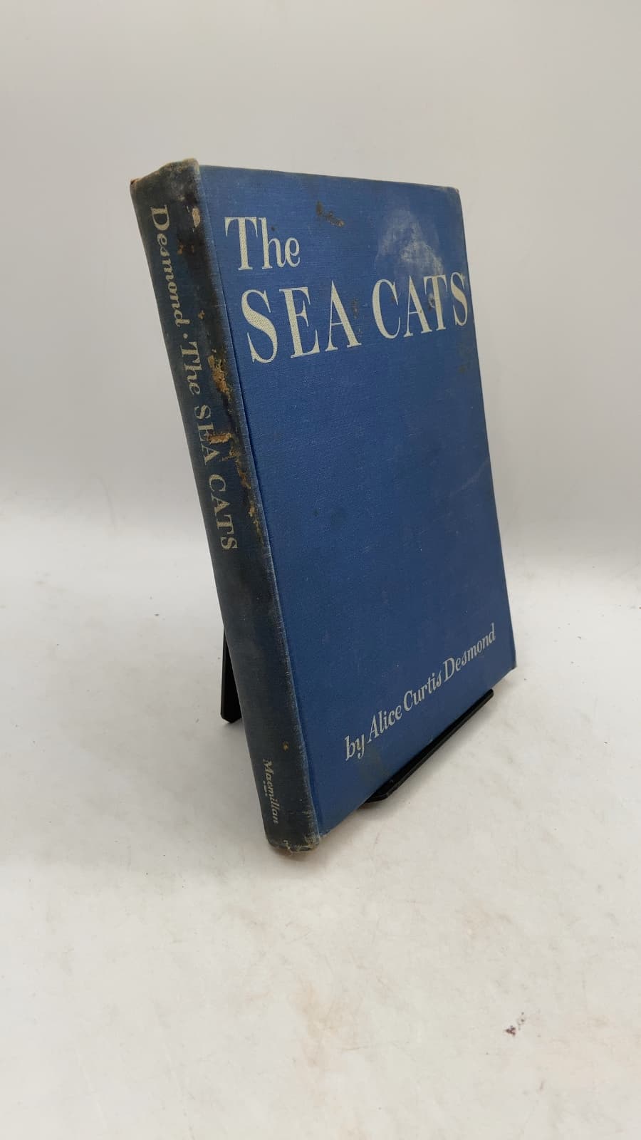 The Sea Cats by Alice Curtis Desmond - front cover