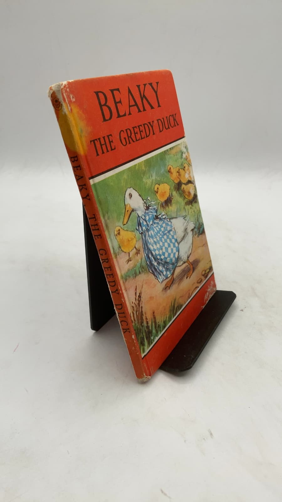 Beaky, THE Greedy Duck by Noel Barr - front cover