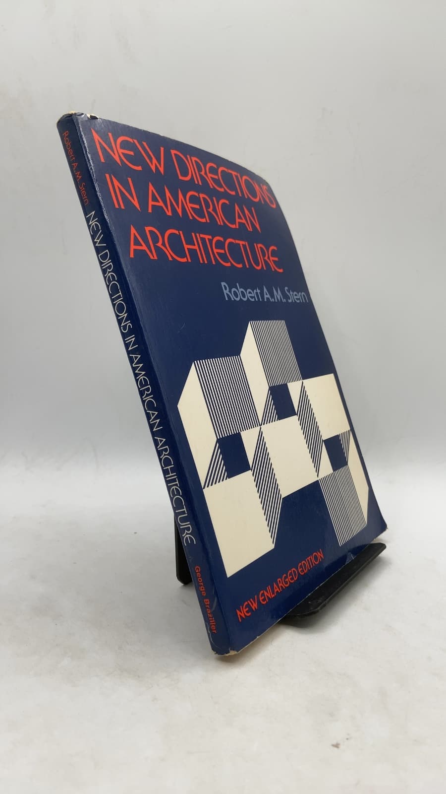 New Directions in American Architecture by Robert A. M. Stern - front cover