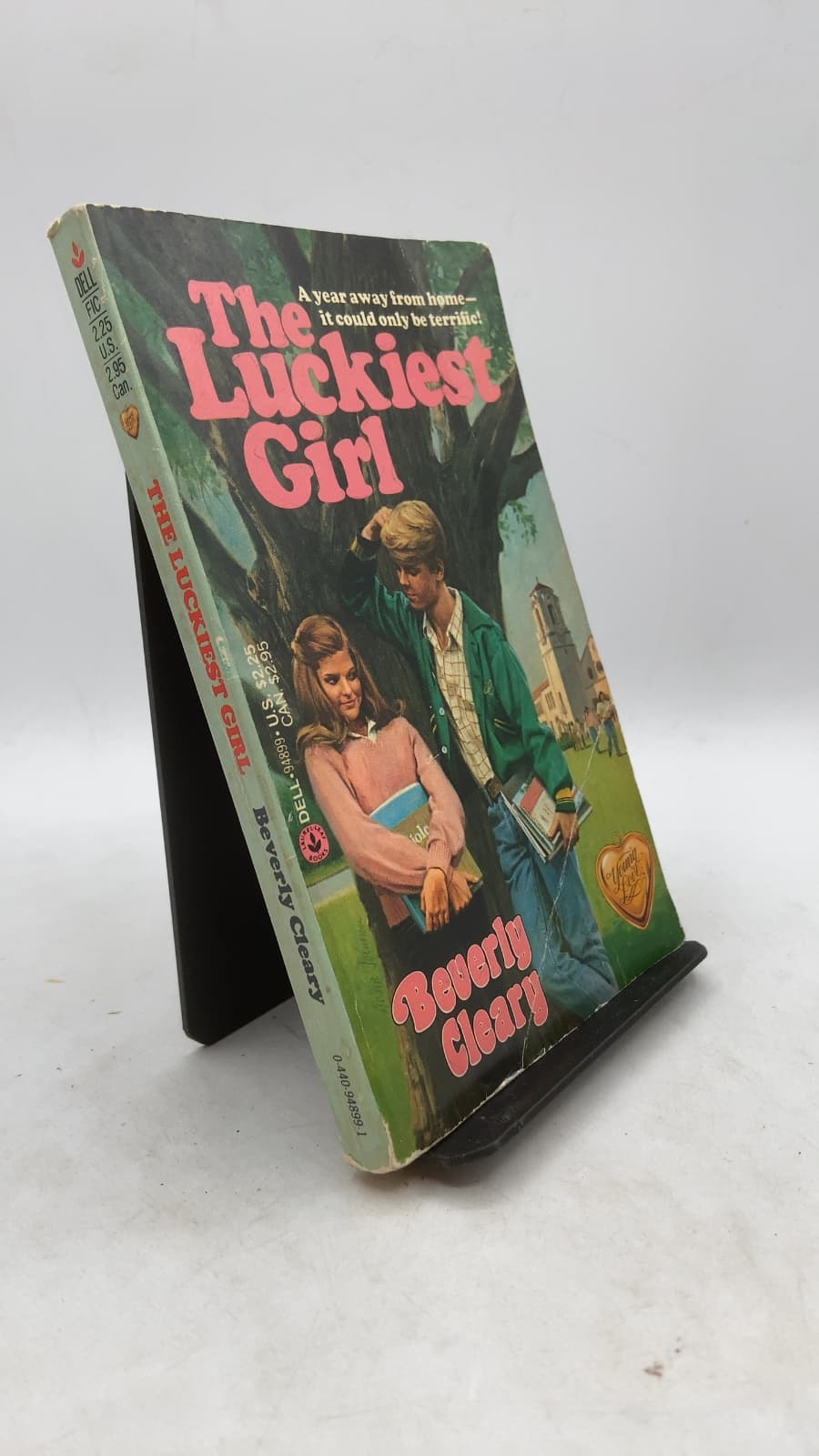 The Luckiest Girl by Beverly Cleary - front cover