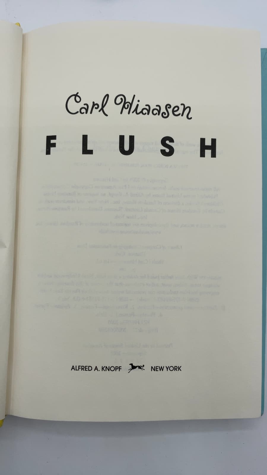 Flush by Carl Hiaasen - title page