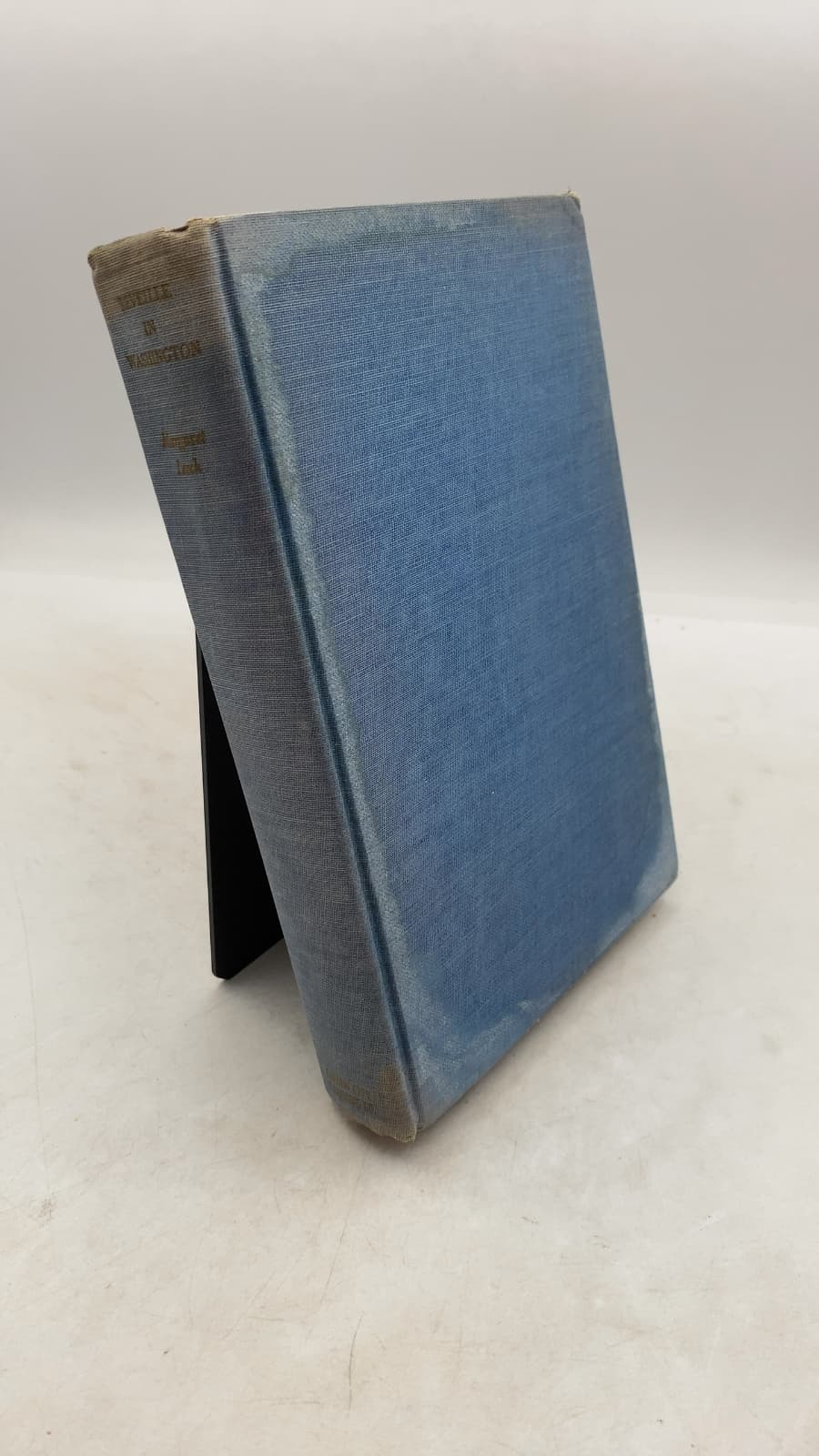 Reveille IN Washington 1860-1865 by Margaret Leech - front cover