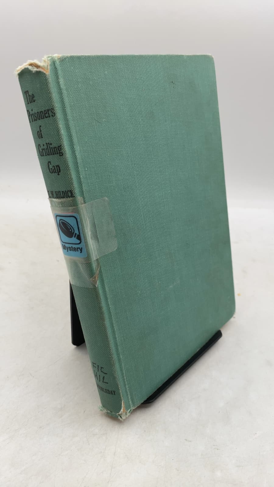 The Prisoners of Gridling Gap by E. W. Hildick - front cover