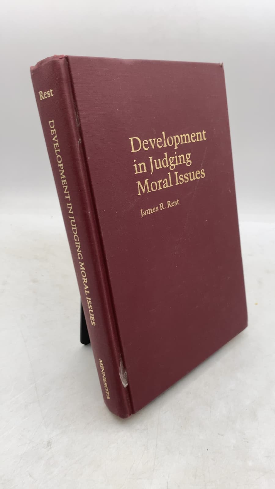 Development in Judging Moral Issues by James R. Rest - front cover