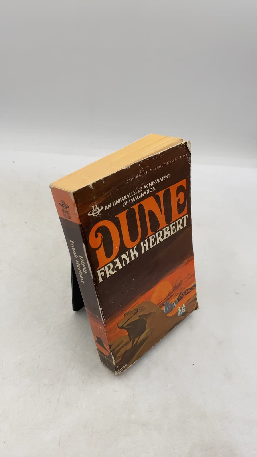 Dune by Frank Herbert - front cover