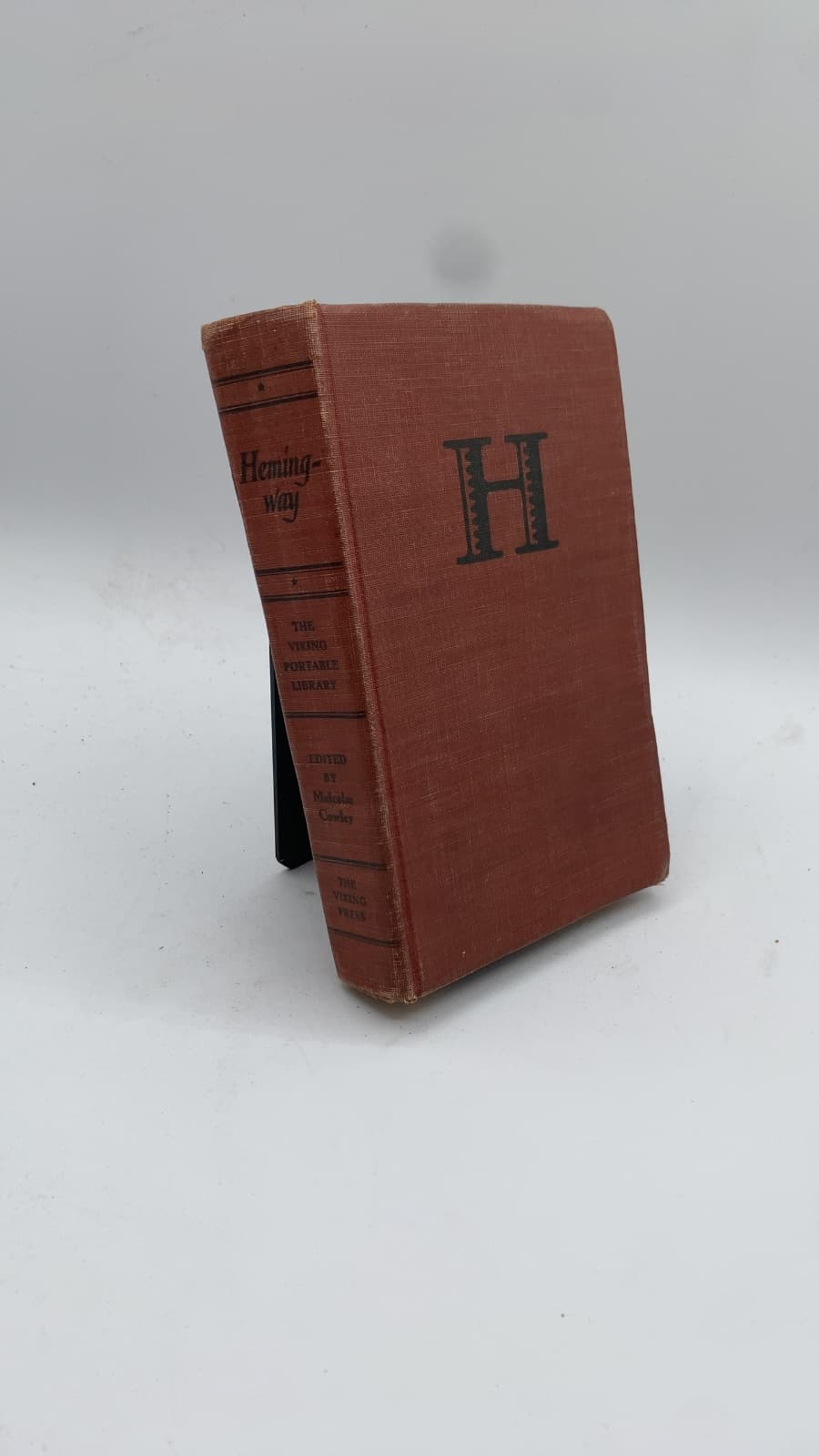 Hemingway (The Viking Portable Library)