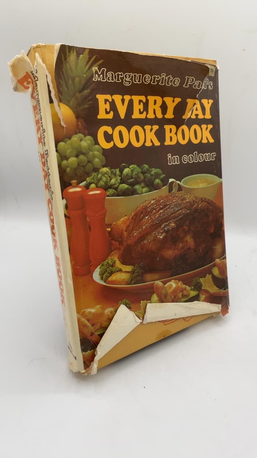 Marguerite Patten's Every Day Cook Book in Colour by Marguerite Patten - front cover