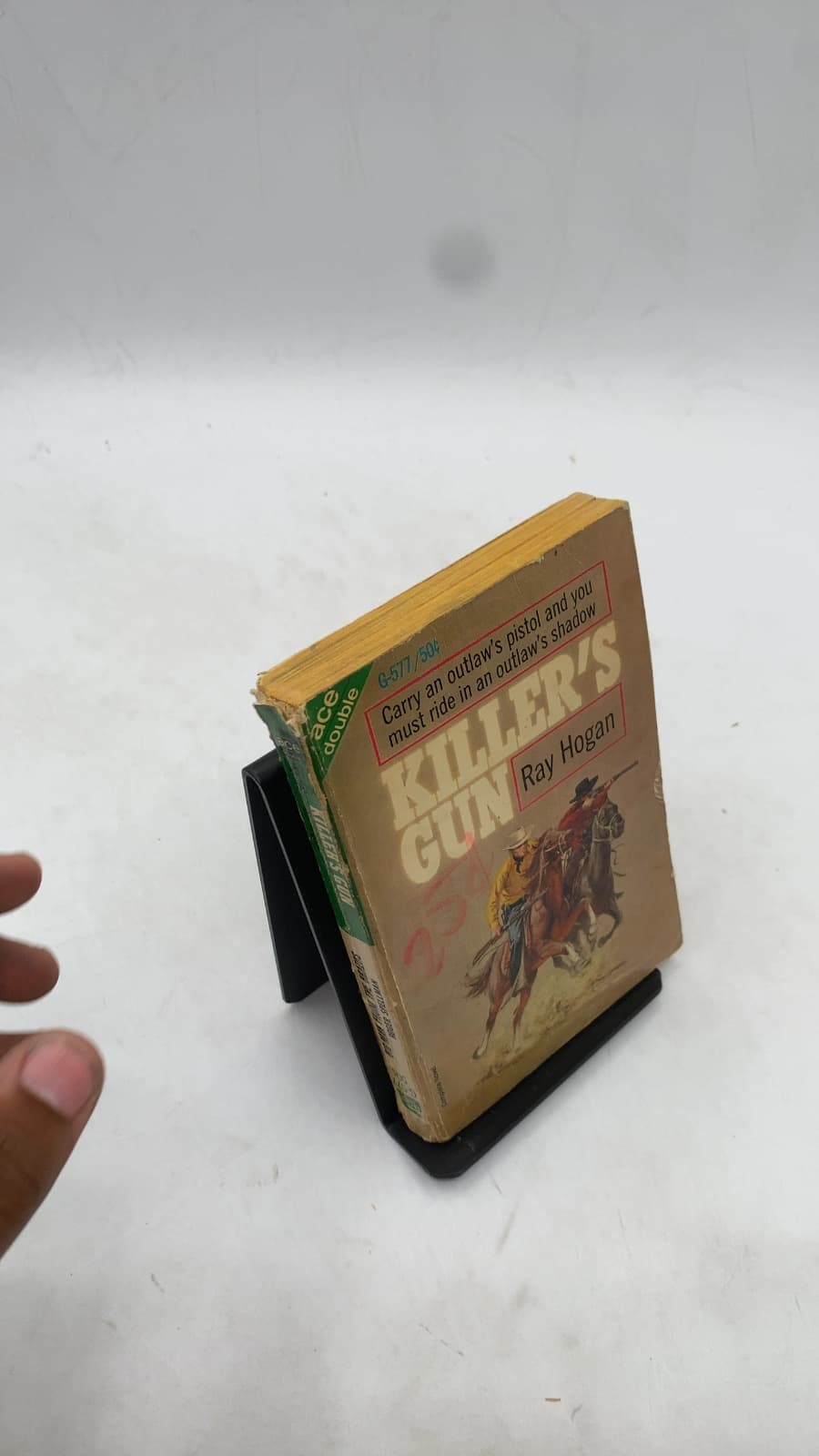 Killer's Gun / Big Man from the Brazos by Ray Hogan / Roger Spellman - front cover