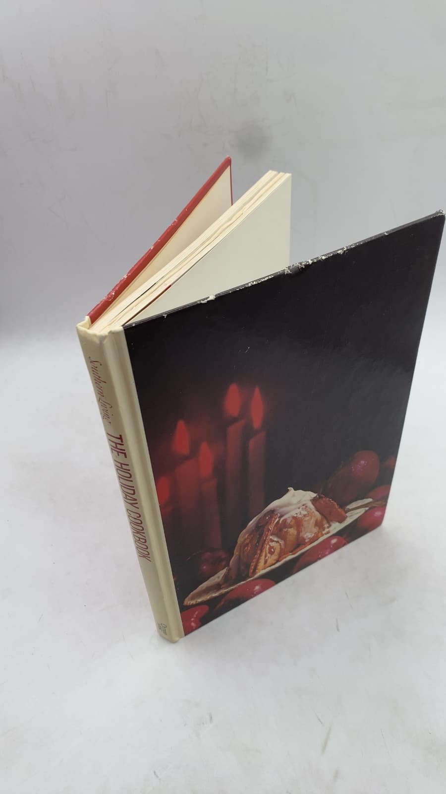 The Holiday Cookbook: A Southern Living Book - front cover