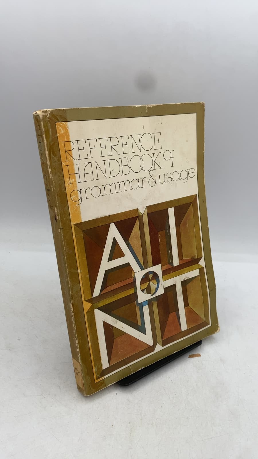 REFERENCE HANDBOOK of grammar & usage by Editorial Staff of Scott, Foresman and Company - front cover