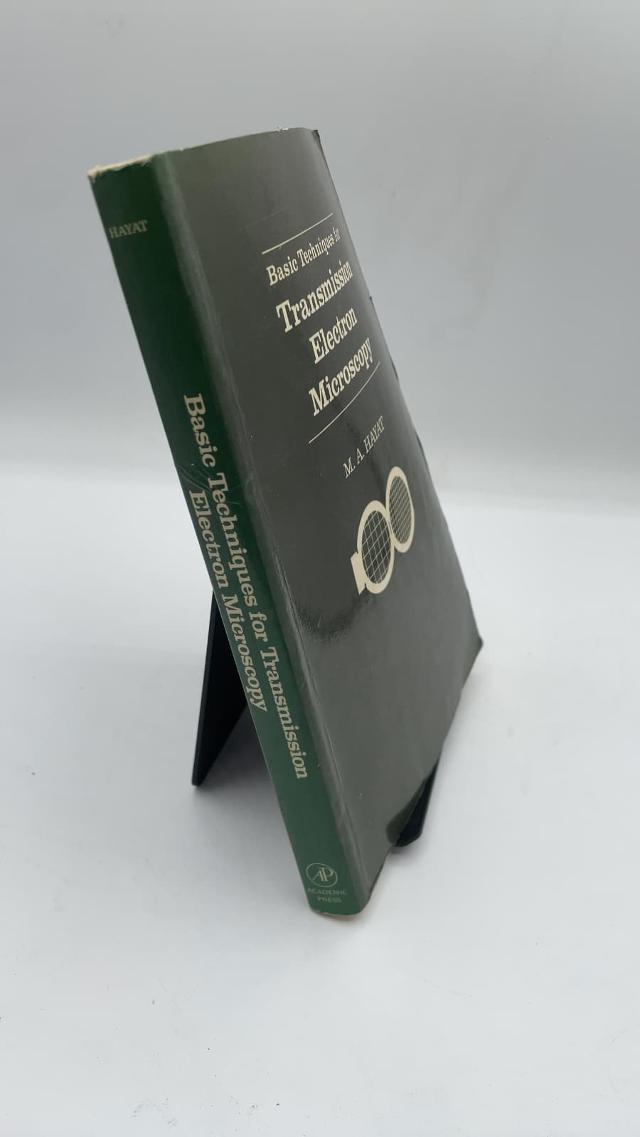 Basic Techniques for Transmission Electron Microscopy by M. A. Hayat - front cover