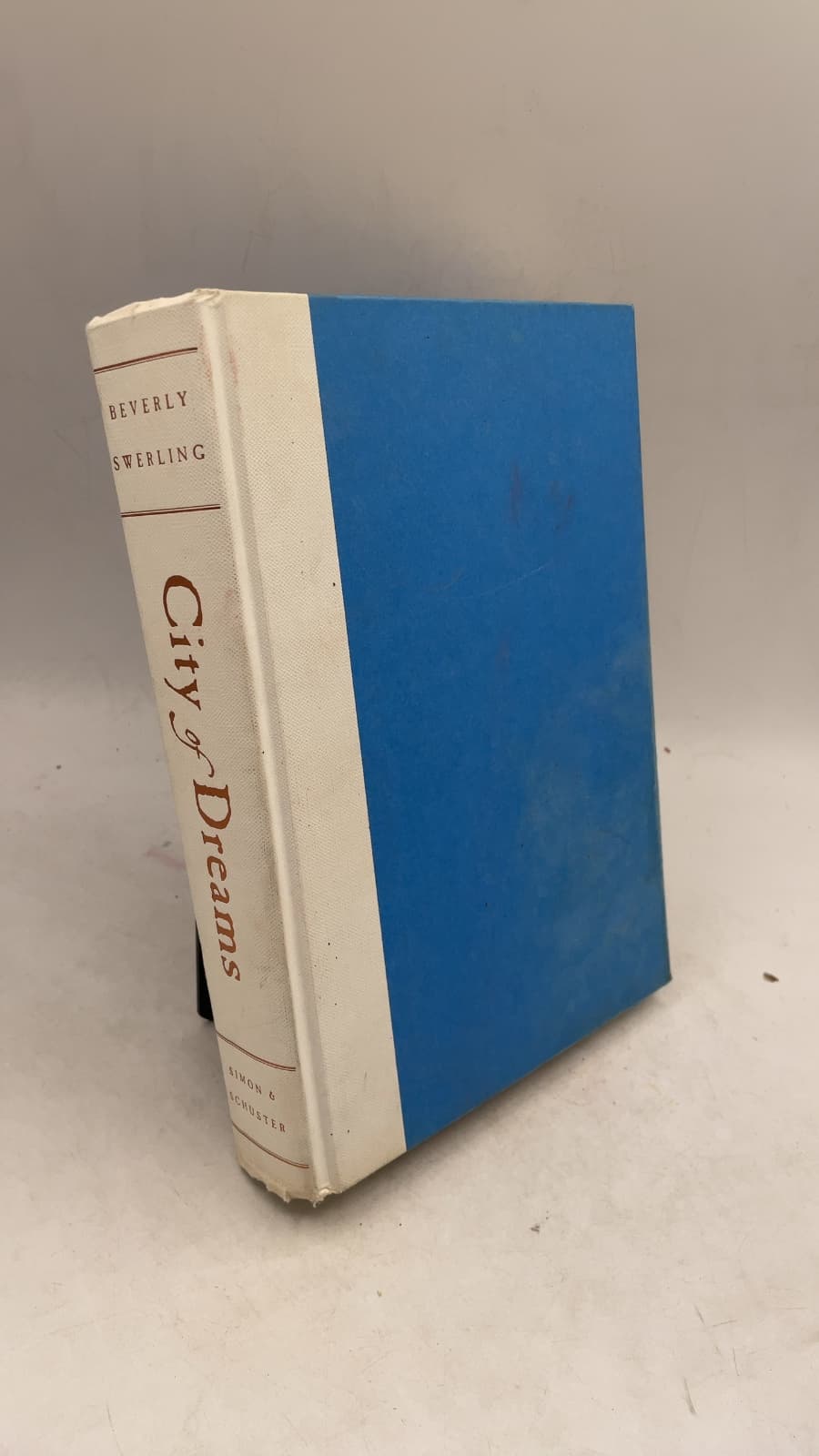 City of Dreams: A Novel of Nieuw Amsterdam and Early Manhattan by Beverly Swerling - front cover