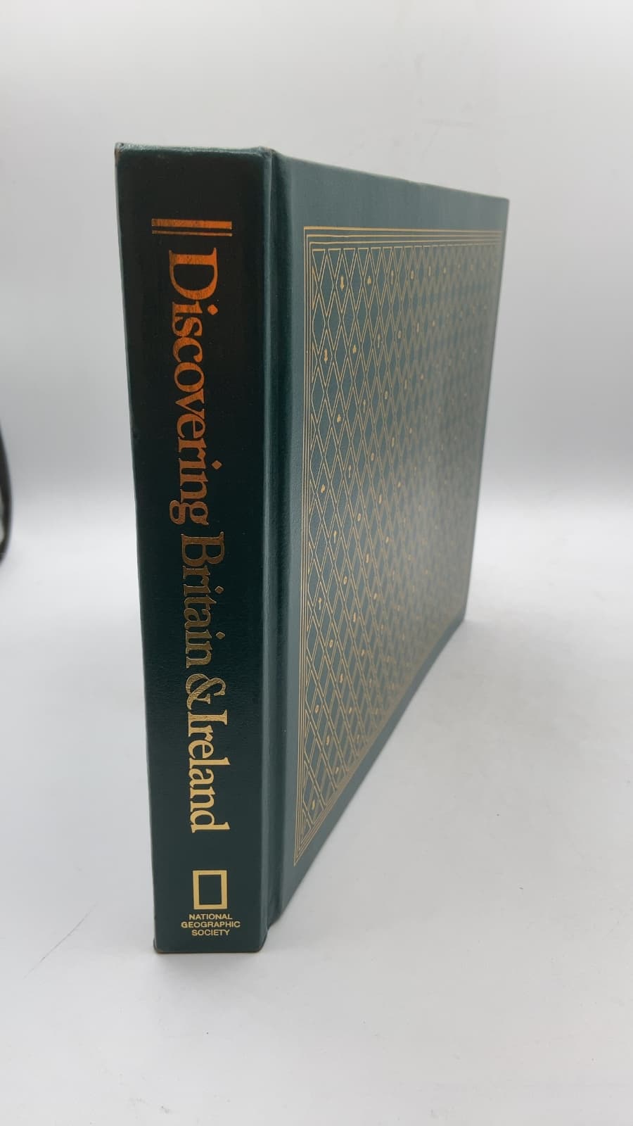 Discovering Britain & Ireland by Jonathan B. Tourtellot (Editor) - front cover