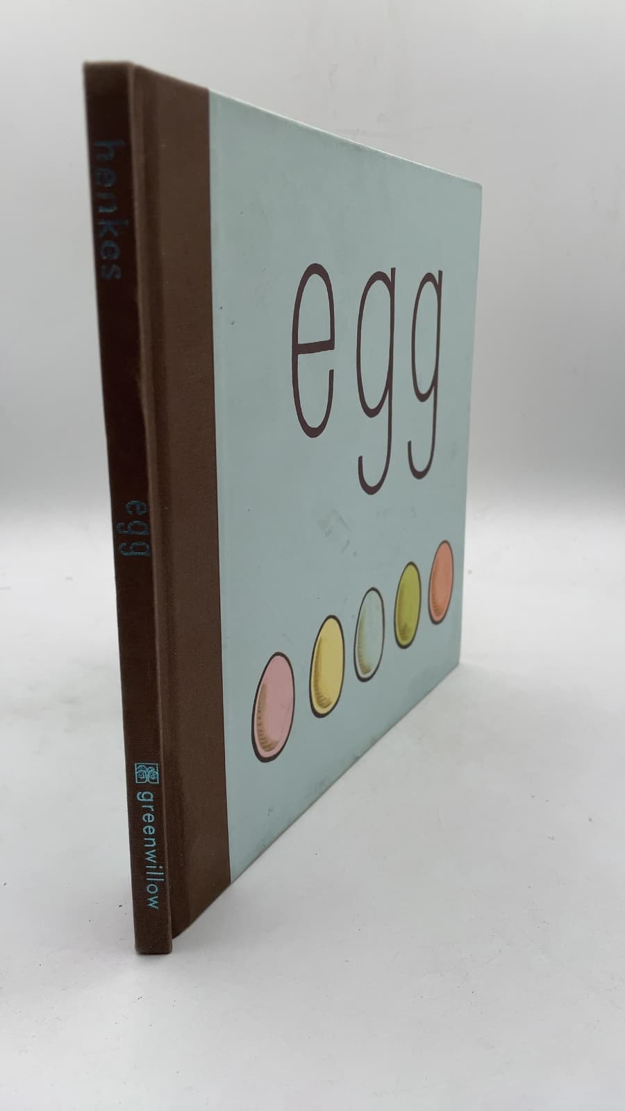 egg by kevin henkes - front cover