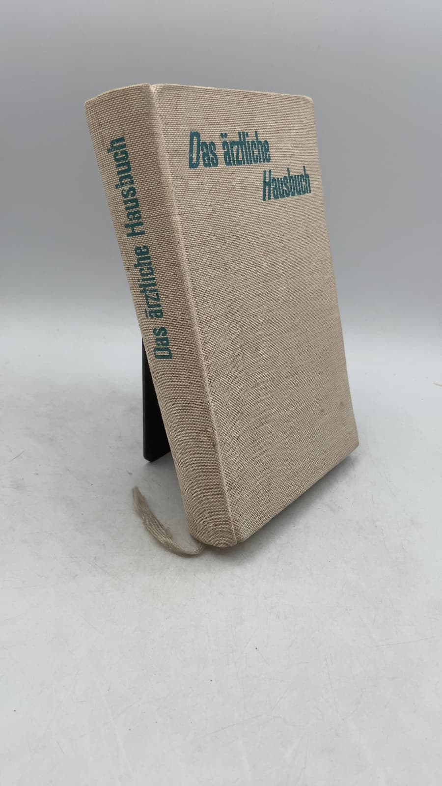 Das ärztliche Hausbuch by Dr. Kurt Pollak - front cover