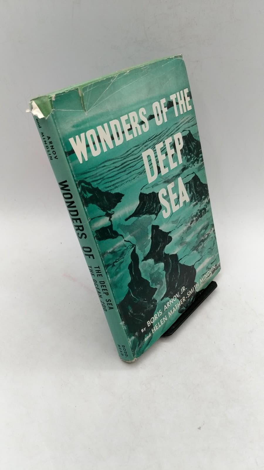 Wonders of the Deep Sea by Boris Arnov, Jr., and Helen Mather-Smith Mindlin - front cover
