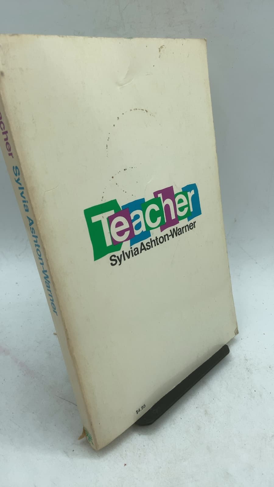 Teacher by Sylvia Ashton-Warner - front cover
