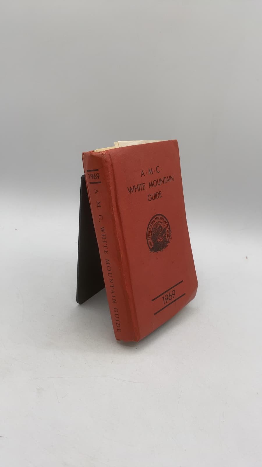 The A. M. C. White Mountain Guide: A guide to trails in the Mountains of New Hampshire (Nineteenth Edition) - front cover