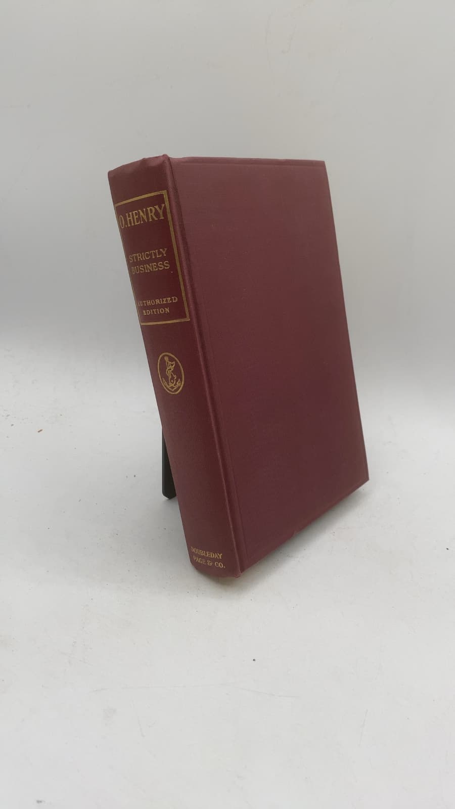 Strictly Business: More Stories of the Four Million by O. Henry - front cover