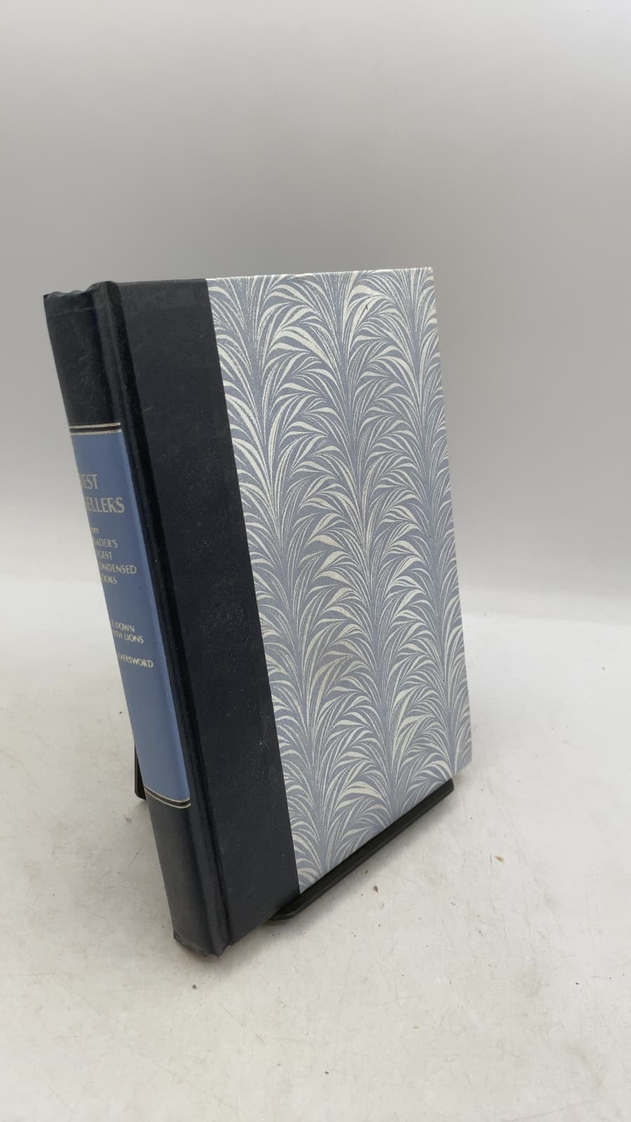 Best Sellers from Reader's Digest Condensed Books: Lie Down with Lions / Silversword by Ken Follett; Phyllis A. Whitney - front cover