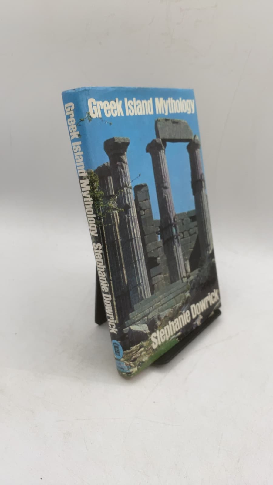 Greek Island Mythology by Stephanie Dowrick - front cover