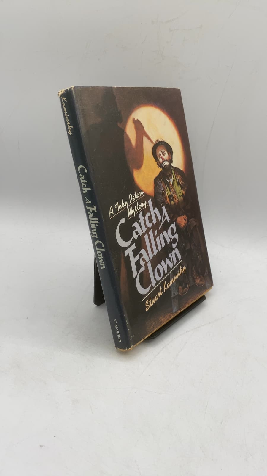 Catch a Falling Clown by Stuart M. Kaminsky - front cover