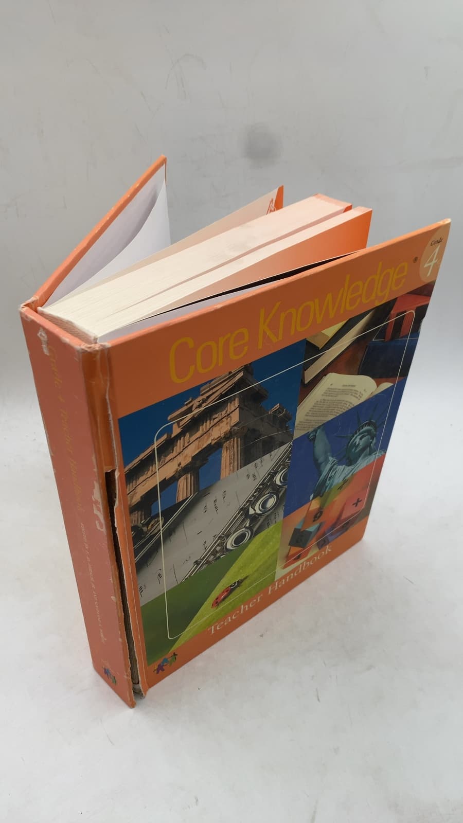 Core Knowledge Teacher Handbook Series Grade 4 by E. D. Hirsch, Jr. and Souzanne A. Wright - front cover