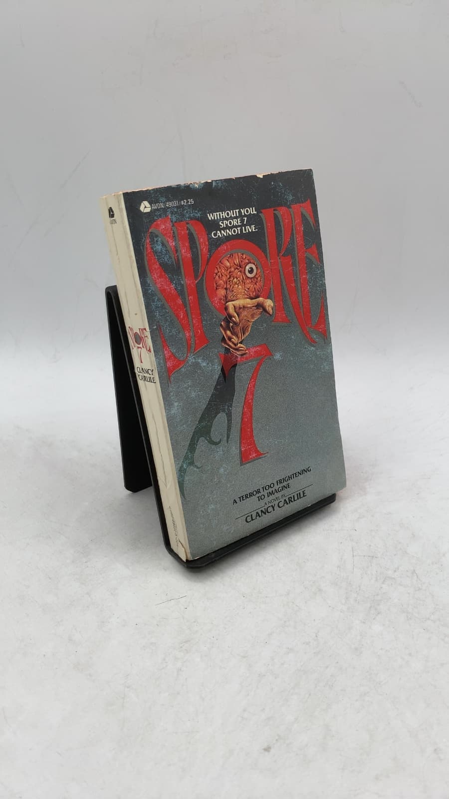 Spore 7 by Clancy Carlile - front cover