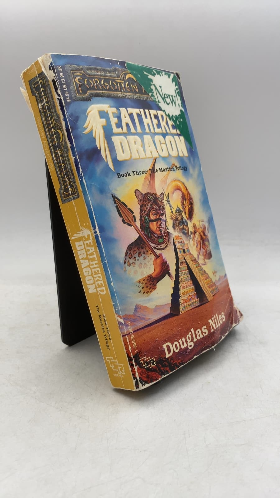 Feathered Dragon by Douglas Niles - front cover