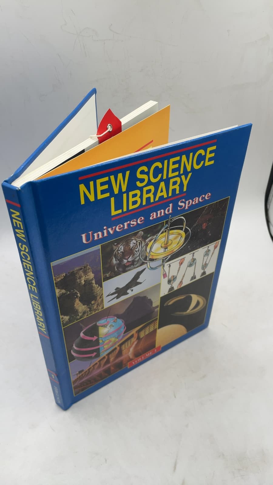 New Science Library: Universe and Space