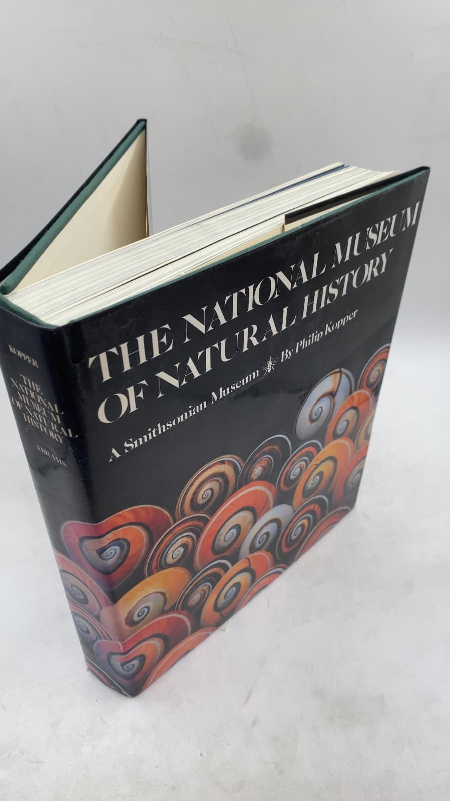 THE National Museum OF Natural History by Philip Kopper - front cover
