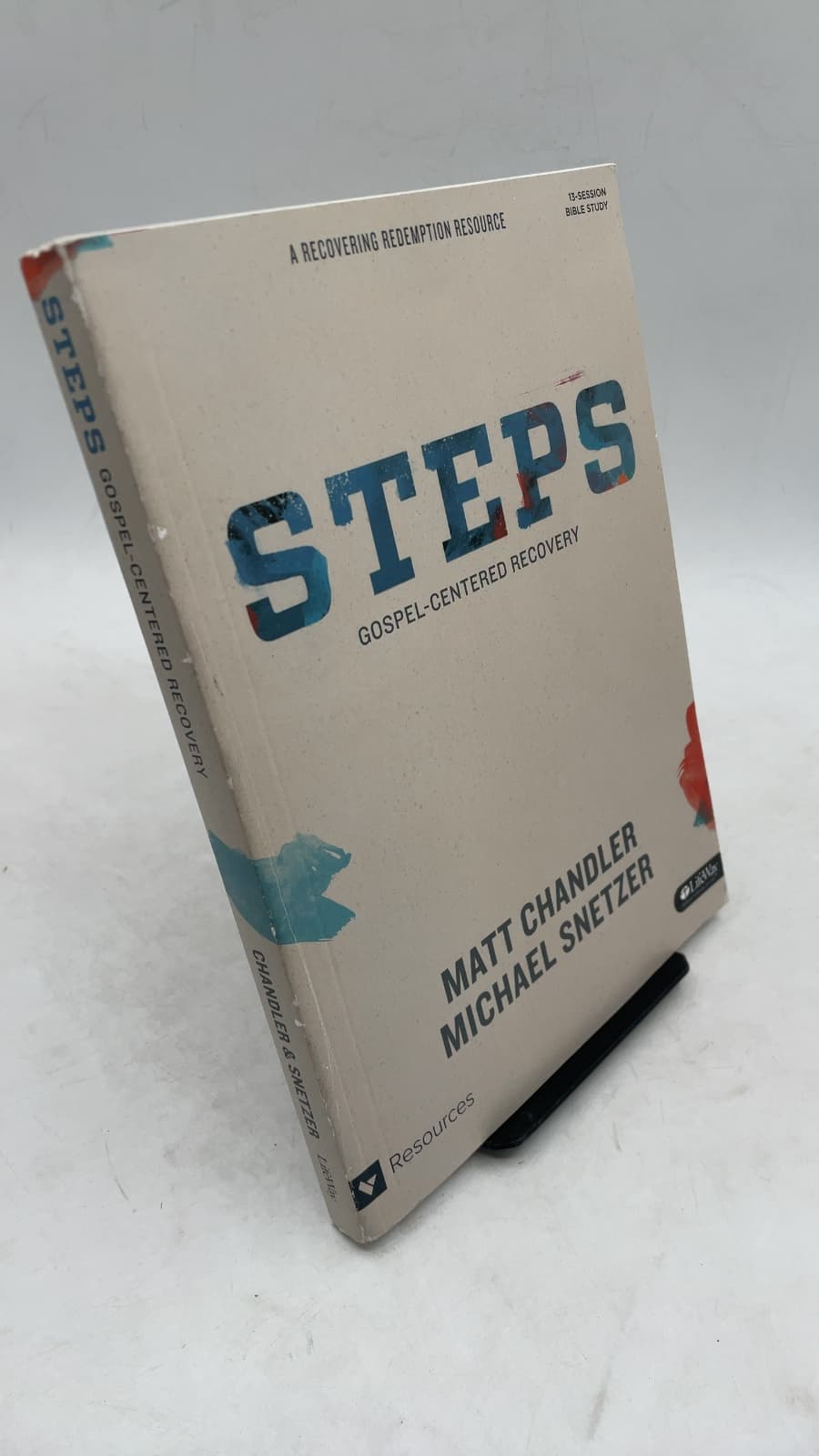 Steps: Gospel-Centered Recovery Member Book by Matt Chandler, Michael Snetzer - front cover