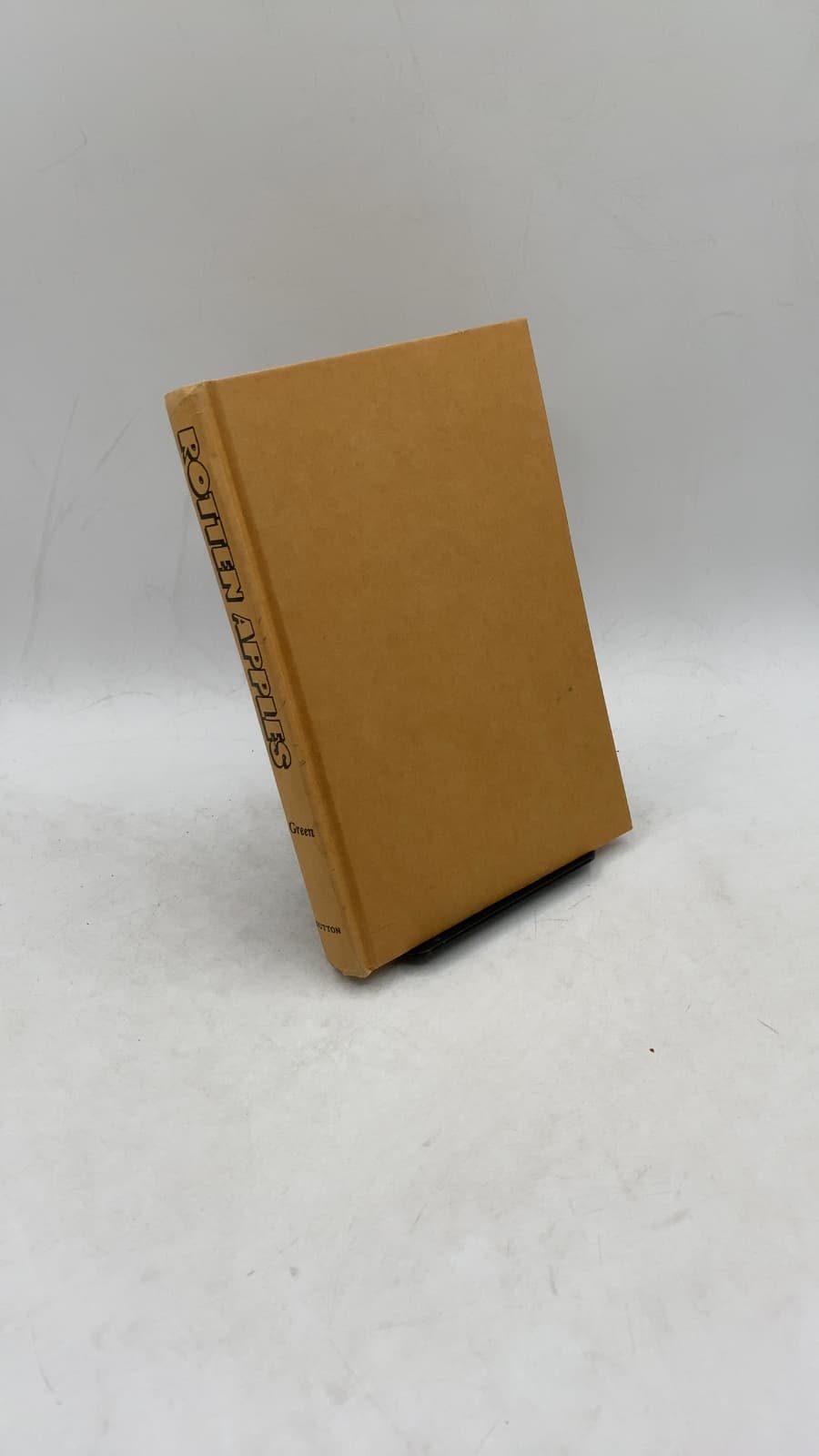 Rotten Apples by Edith Piñero Green - front cover