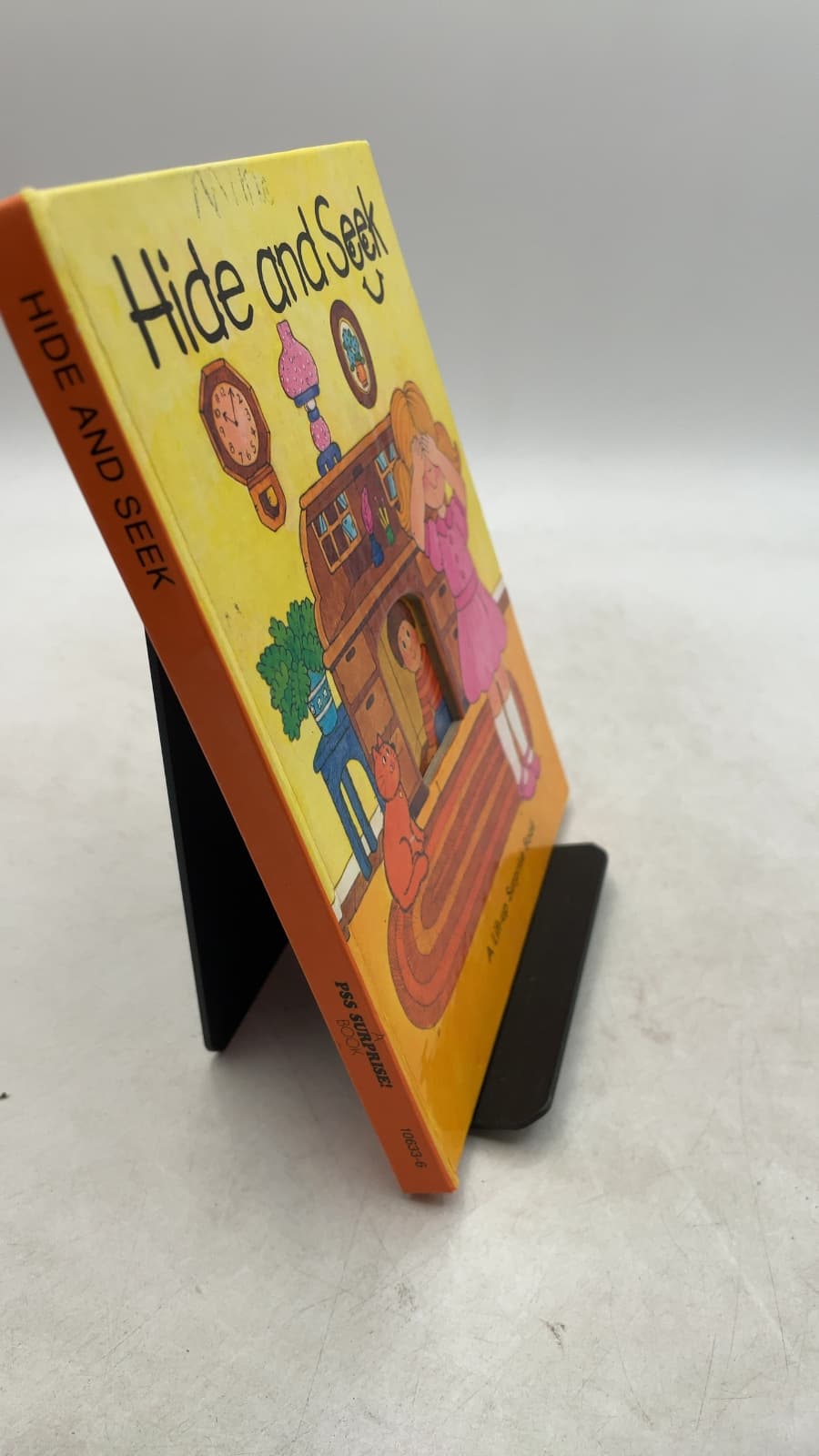 Hide and Seek by Arnold Shapiro - front cover