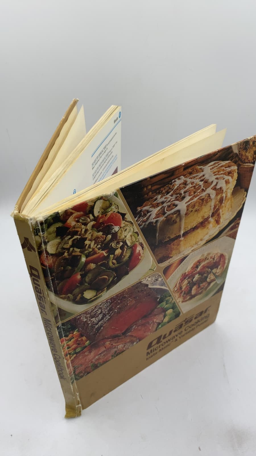 Quasar Microwave Cooking by Barbara E. Nelson - front cover
